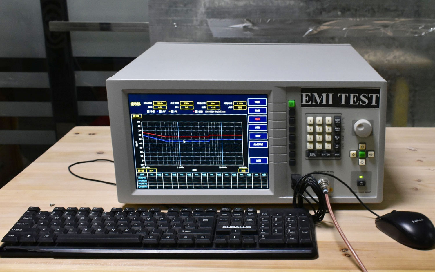 EMC测试仪